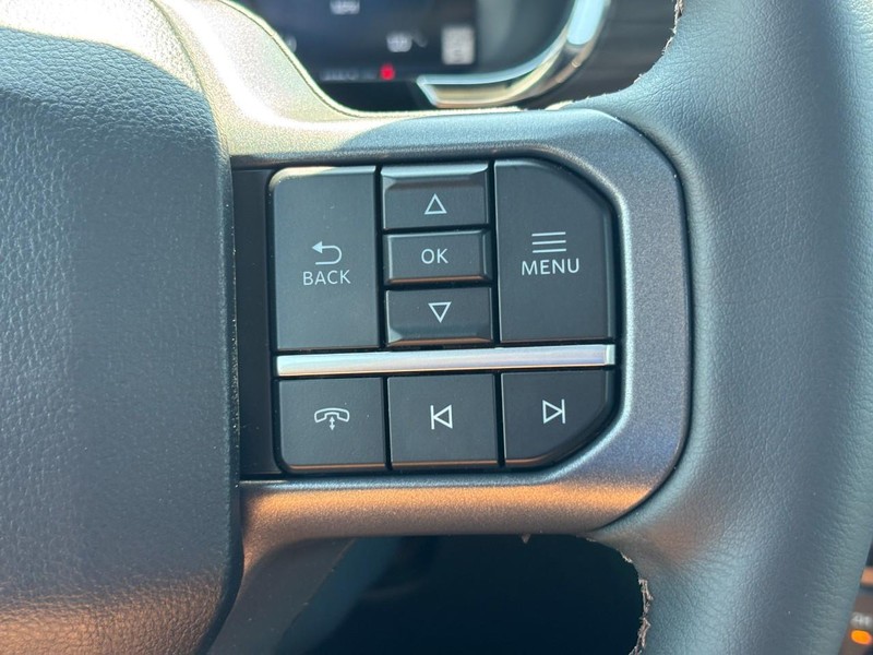 Ford F-150 Vehicle Full-screen Gallery Image 20