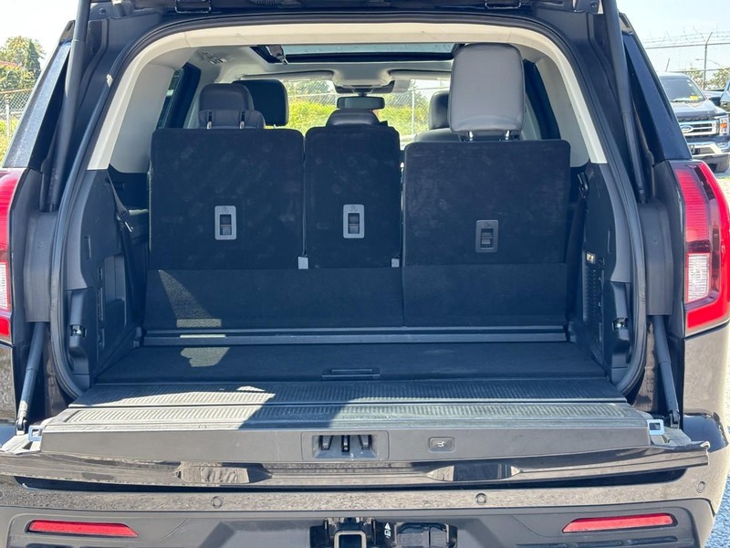 Ford Expedition Vehicle Image 11