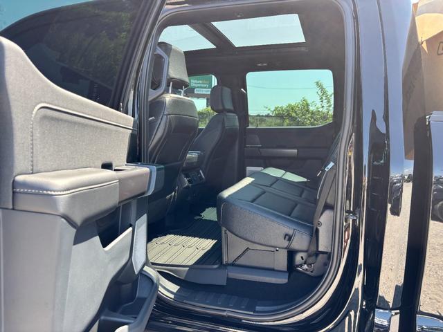Ford F-150 Vehicle Image 13