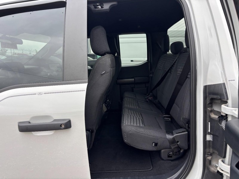 Ford F-150 Vehicle Image 13