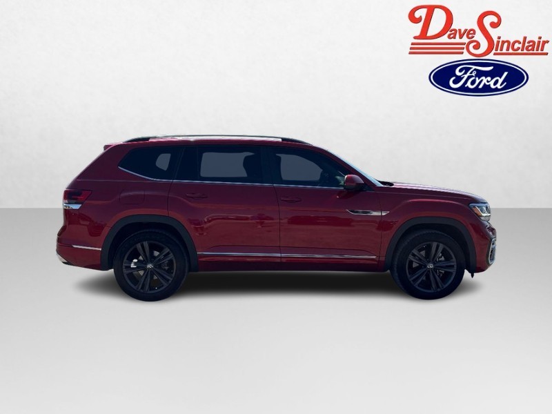 Volkswagen Atlas Vehicle Full-screen Gallery Image 05