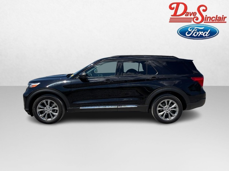 Ford Explorer Vehicle Image 10