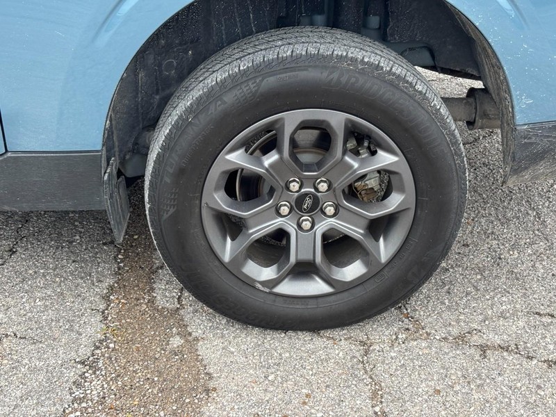 Ford Maverick Vehicle Image 12