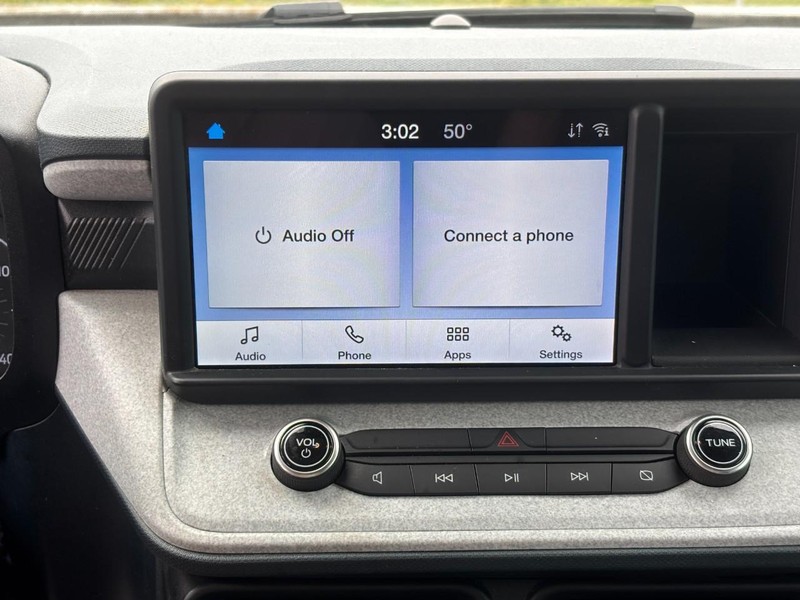 Ford Maverick Vehicle Image 22