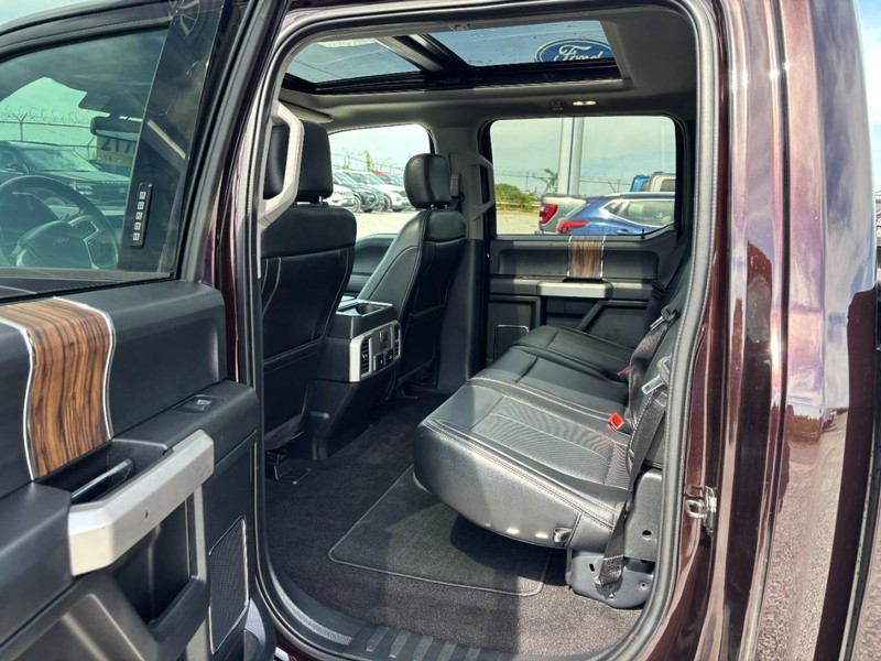 Ford F-150 Vehicle Image 13
