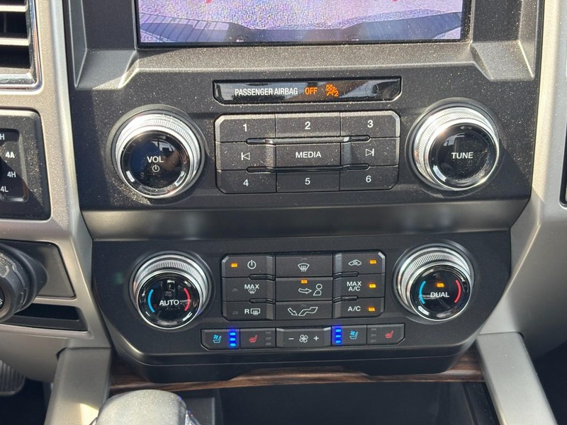 Ford F-150 Vehicle Image 25