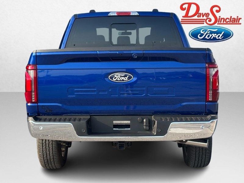Ford F-150 Vehicle Full-screen Gallery Image 08