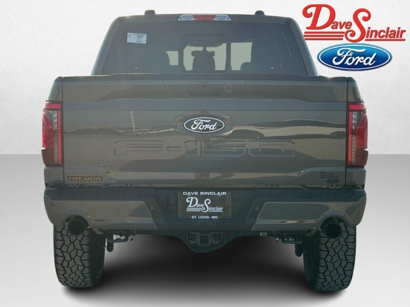 Ford F-150 Vehicle Full-screen Gallery Image 08
