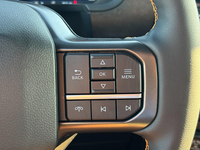 Ford F-150 Vehicle Full-screen Gallery Image 20