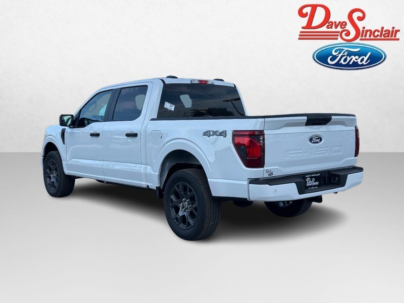 Ford F-150 Vehicle Full-screen Gallery Image 09