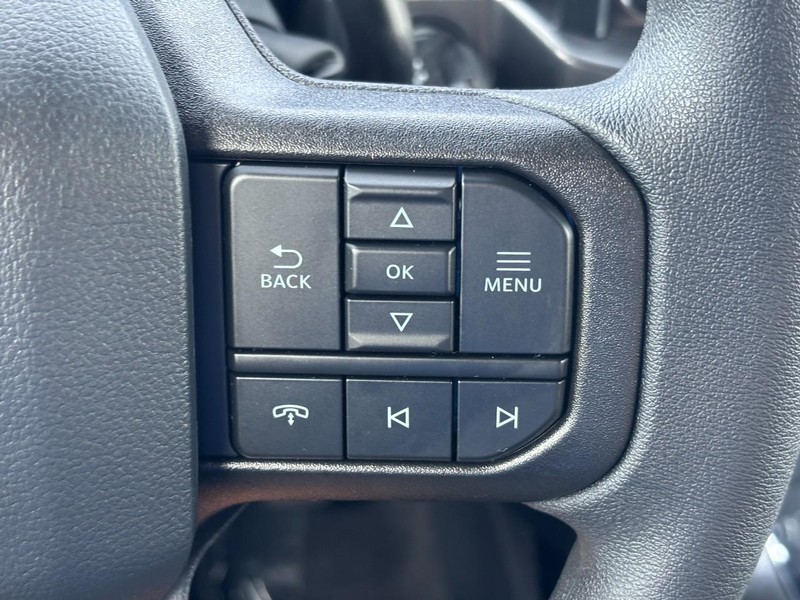 Ford F-150 Vehicle Full-screen Gallery Image 20