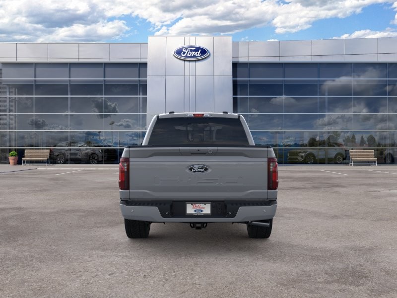 Ford F-150 Vehicle Full-screen Gallery Image 07