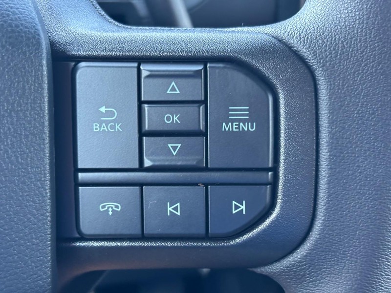 Ford F-150 Vehicle Full-screen Gallery Image 20