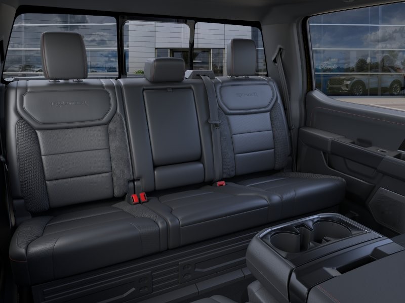 Ford F-150 Vehicle Full-screen Gallery Image 13