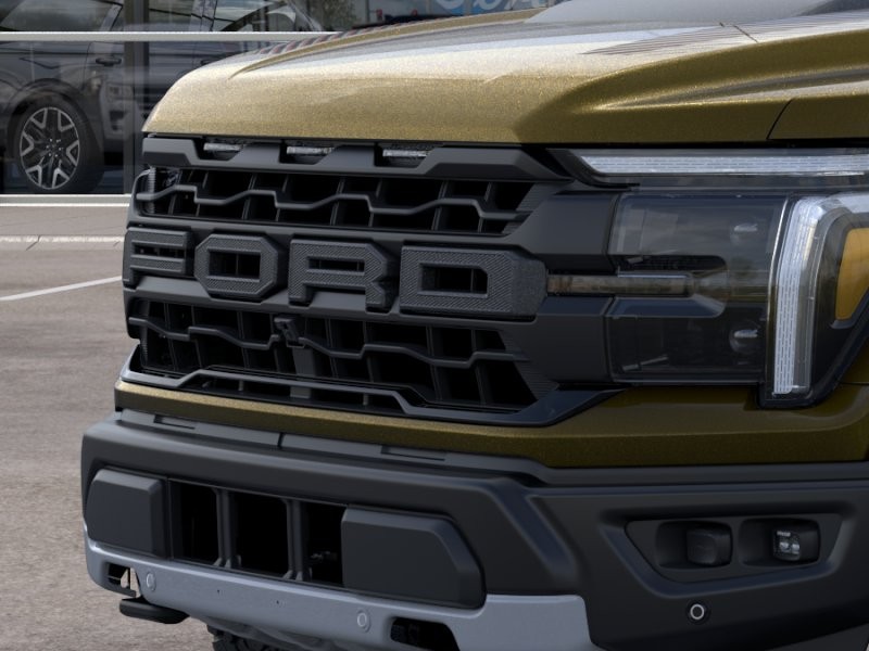 Ford F-150 Vehicle Full-screen Gallery Image 19