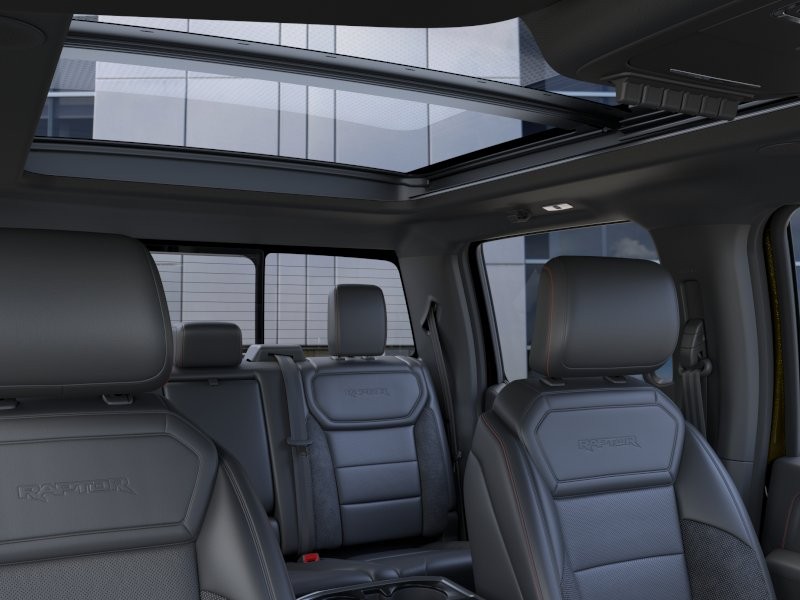 Ford F-150 Vehicle Full-screen Gallery Image 24
