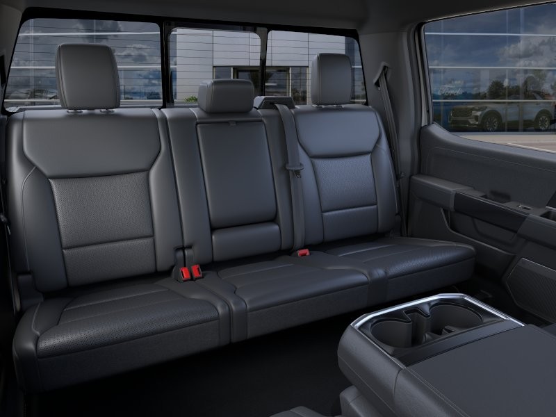 Ford F-150 Vehicle Full-screen Gallery Image 13