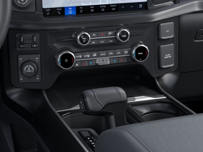 Ford F-150 Vehicle Full-screen Gallery Image 17