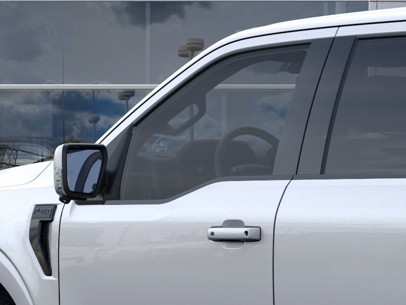 Ford F-150 Vehicle Full-screen Gallery Image 22