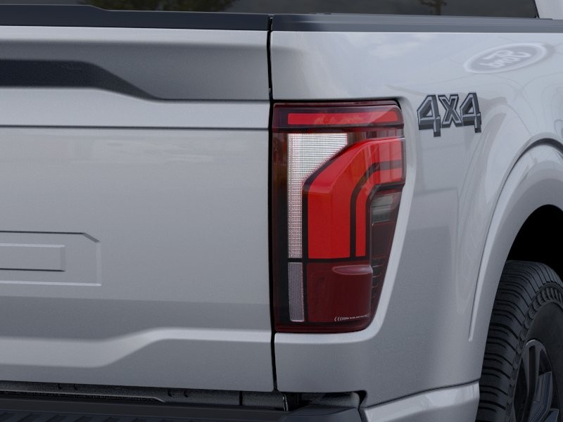 Ford F-150 Vehicle Full-screen Gallery Image 23