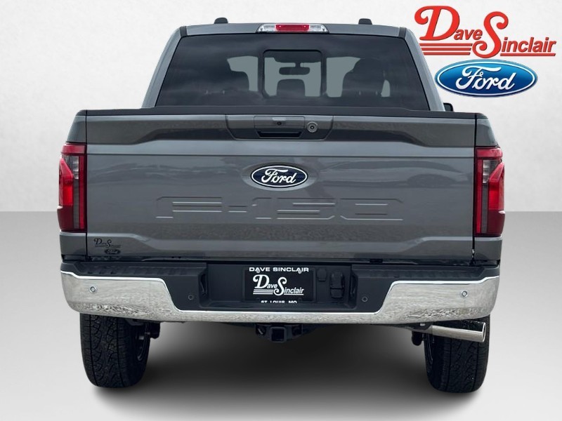 Ford F-150 Vehicle Full-screen Gallery Image 08