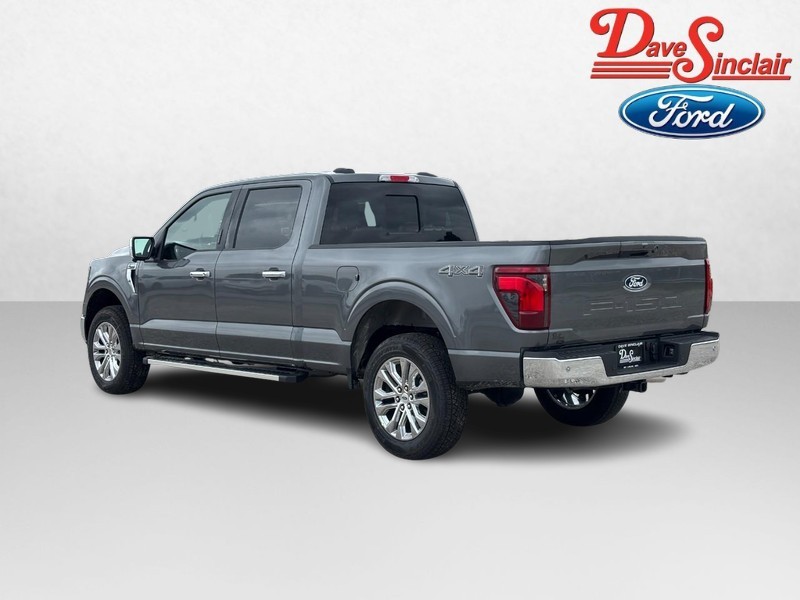 Ford F-150 Vehicle Full-screen Gallery Image 09