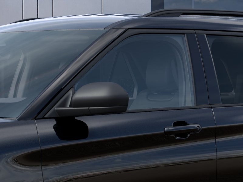 Ford Explorer Vehicle Full-screen Gallery Image 22