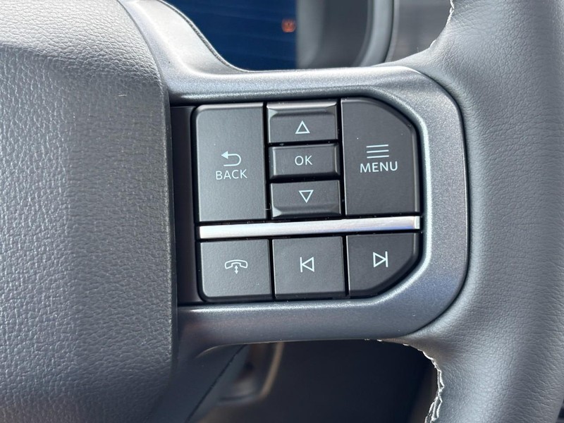 Ford F-150 Vehicle Full-screen Gallery Image 20