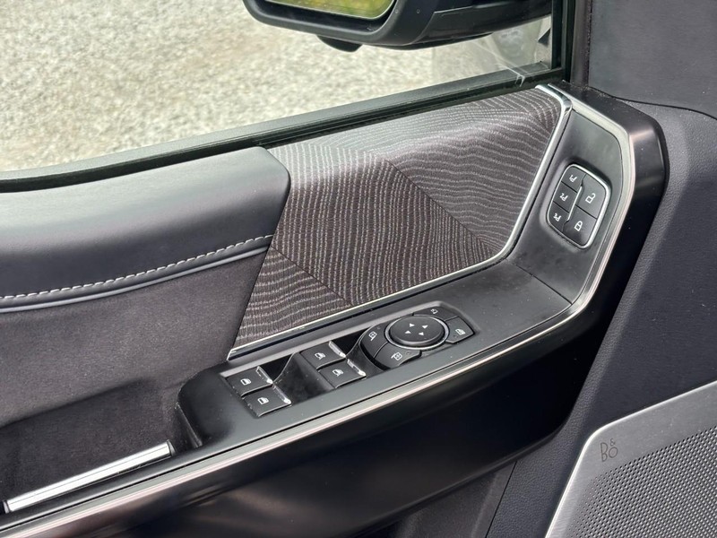 Ford F-150 Vehicle Image 18