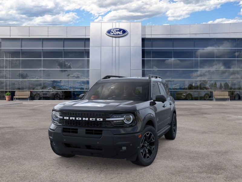 Ford Bronco Sport Vehicle Full-screen Gallery Image 02