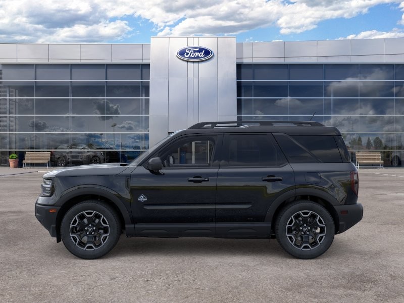 Ford Bronco Sport Vehicle Full-screen Gallery Image 04