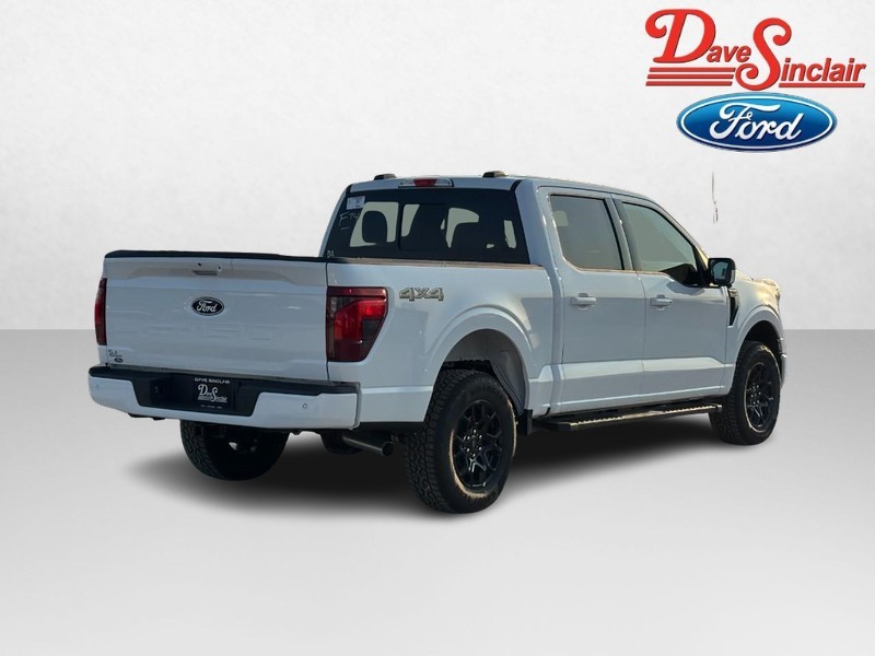 Ford F-150 Vehicle Full-screen Gallery Image 07
