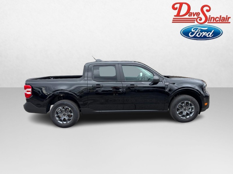 Ford Maverick Vehicle Full-screen Gallery Image 05