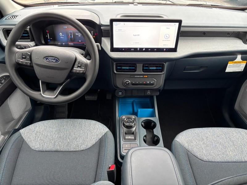 Ford Maverick Vehicle Full-screen Gallery Image 15