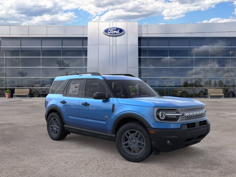 Ford Bronco Sport Vehicle Full-screen Gallery Image 09