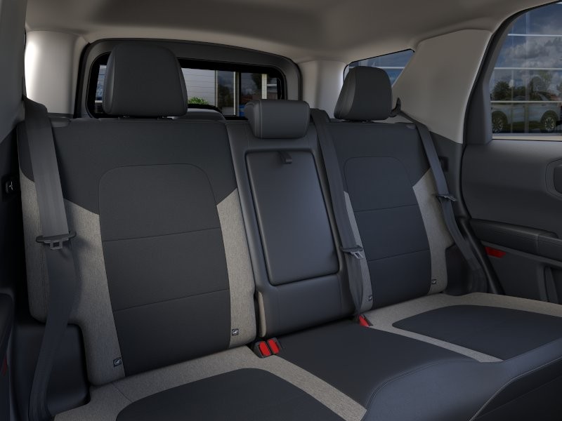 Ford Bronco Sport Vehicle Full-screen Gallery Image 13