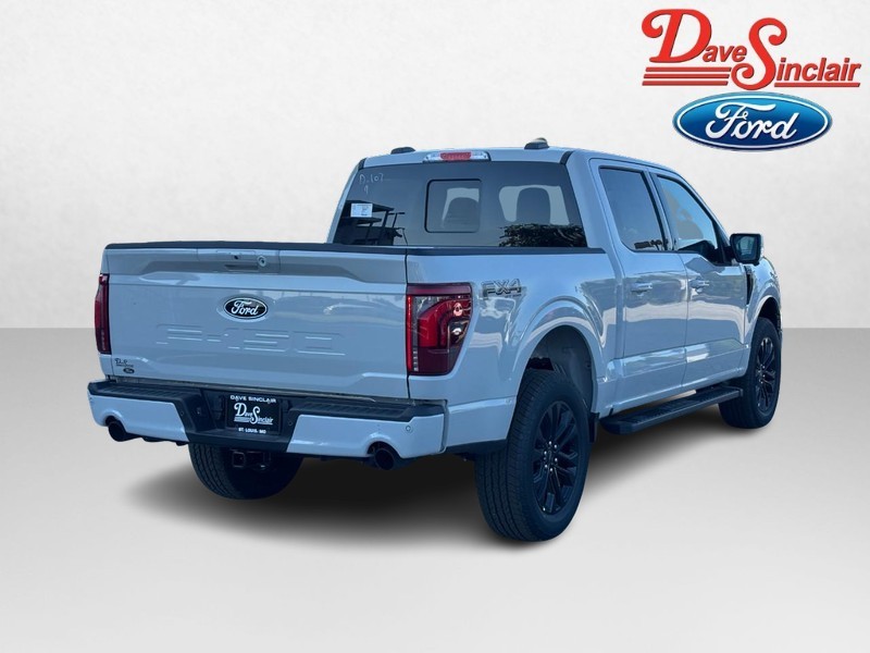Ford F-150 Vehicle Full-screen Gallery Image 07