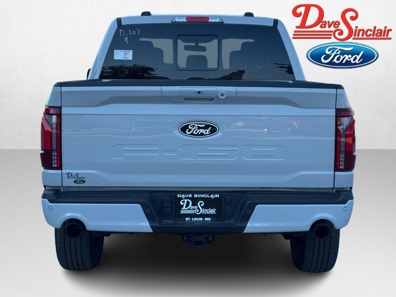 Ford F-150 Vehicle Full-screen Gallery Image 08