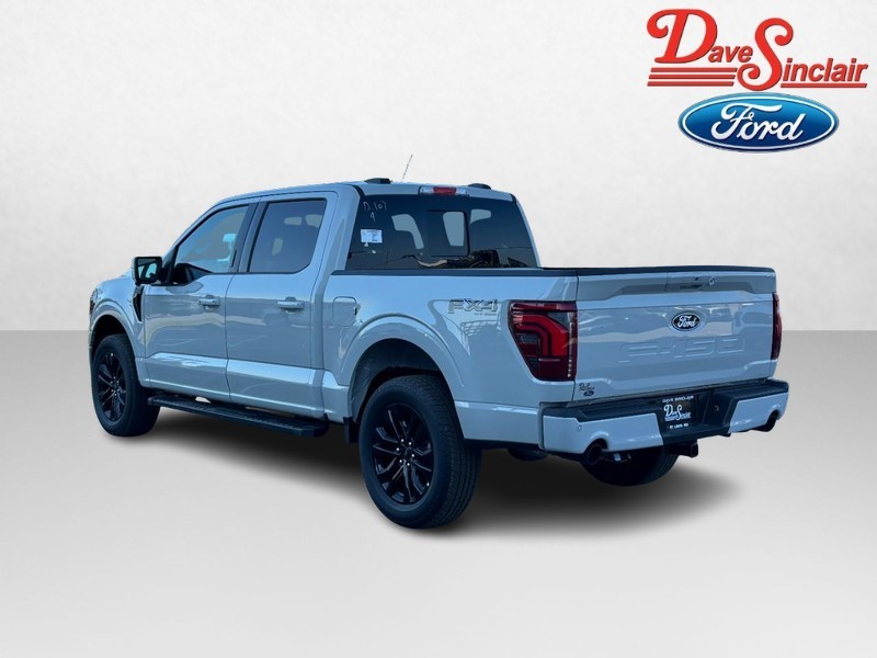 Ford F-150 Vehicle Full-screen Gallery Image 09