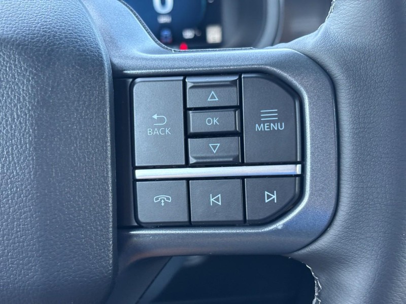 Ford F-150 Vehicle Full-screen Gallery Image 20