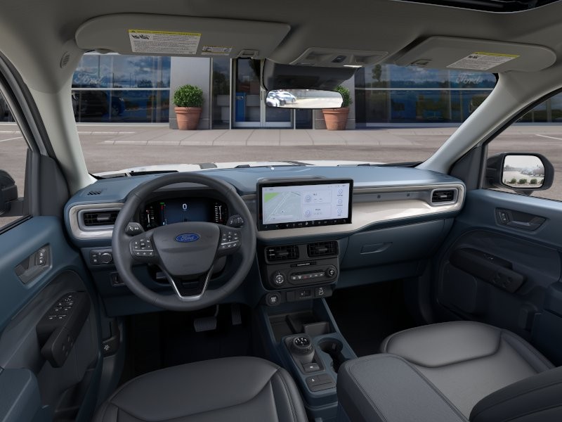 Ford Maverick Vehicle Full-screen Gallery Image 11