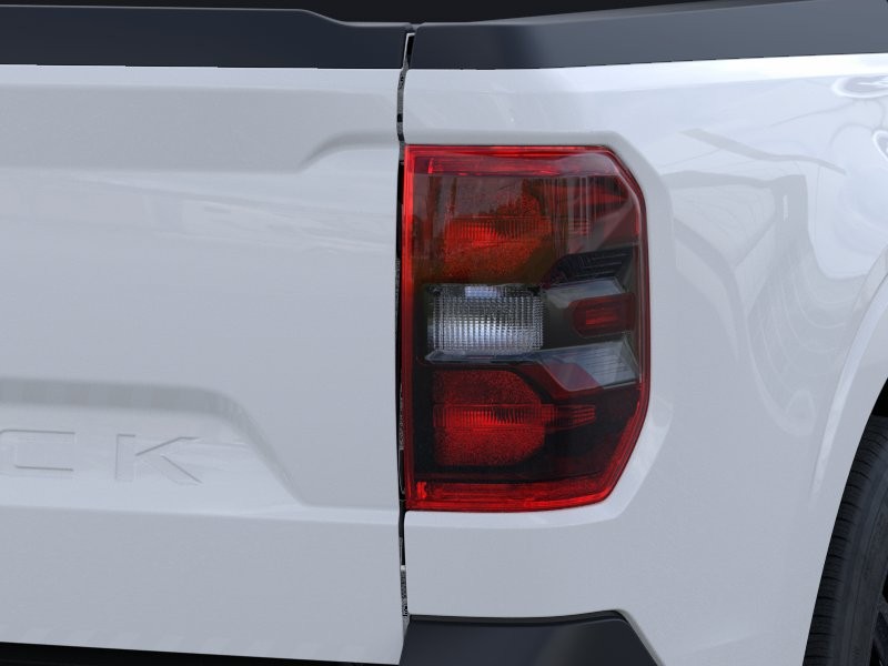 Ford Maverick Vehicle Full-screen Gallery Image 24