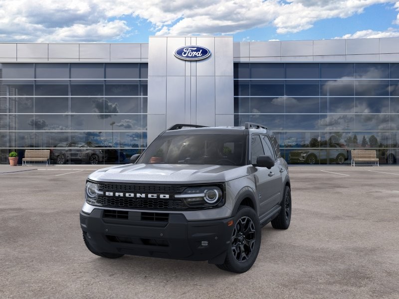 Ford Bronco Sport Vehicle Full-screen Gallery Image 02