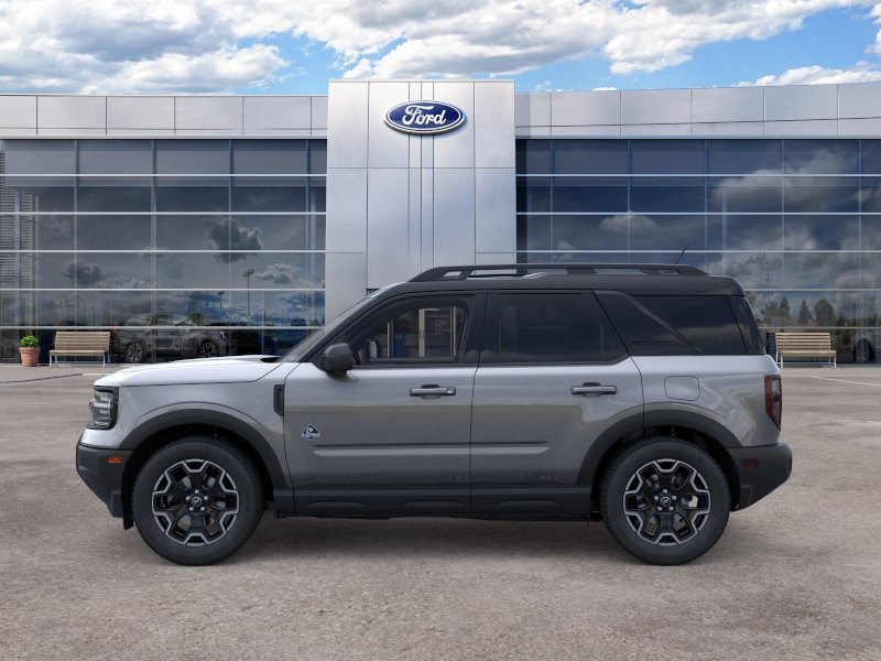 Ford Bronco Sport Vehicle Full-screen Gallery Image 04