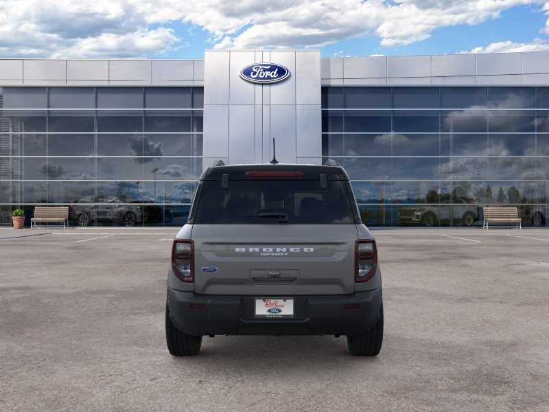 Ford Bronco Sport Vehicle Full-screen Gallery Image 07
