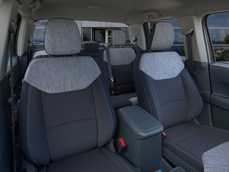 Ford Maverick Vehicle Full-screen Gallery Image 12