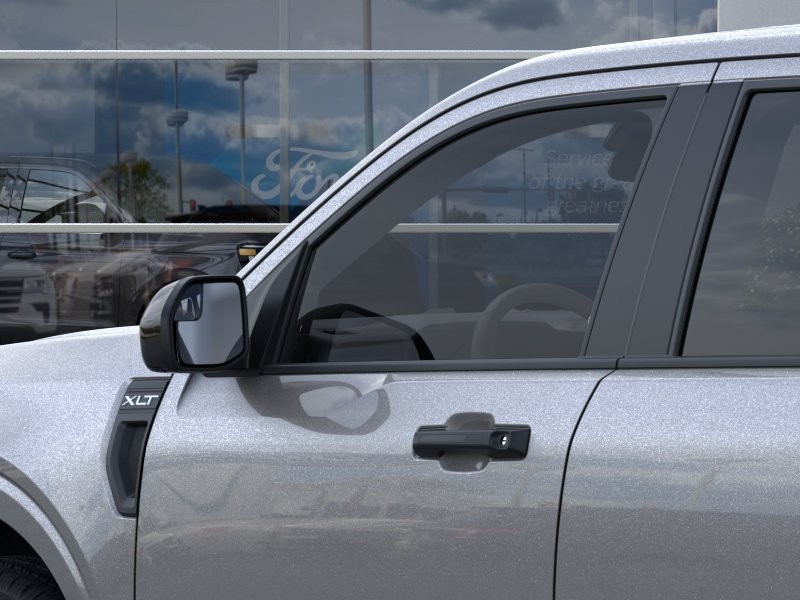 Ford Maverick Vehicle Full-screen Gallery Image 23