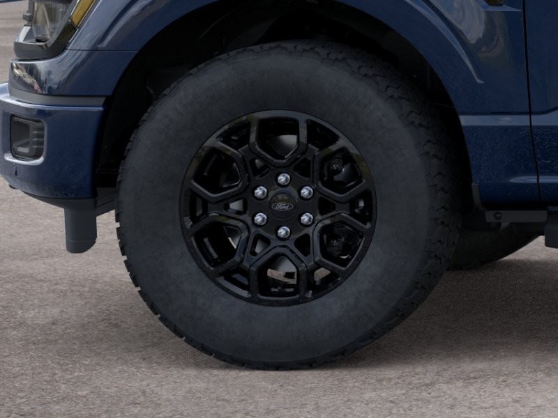 Ford F-150 Vehicle Full-screen Gallery Image 21
