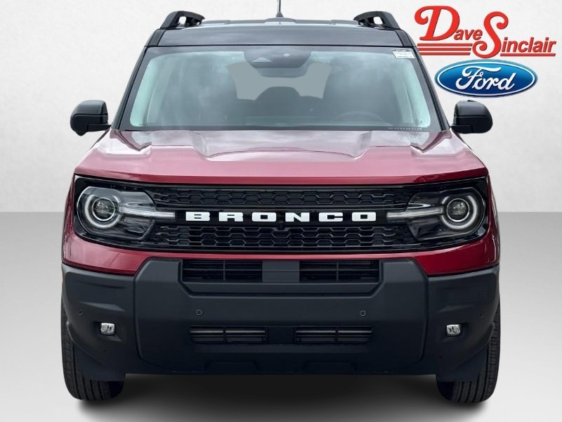 Ford Bronco Sport Vehicle Full-screen Gallery Image 02