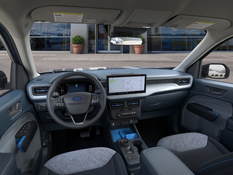Ford Maverick Vehicle Full-screen Gallery Image 11